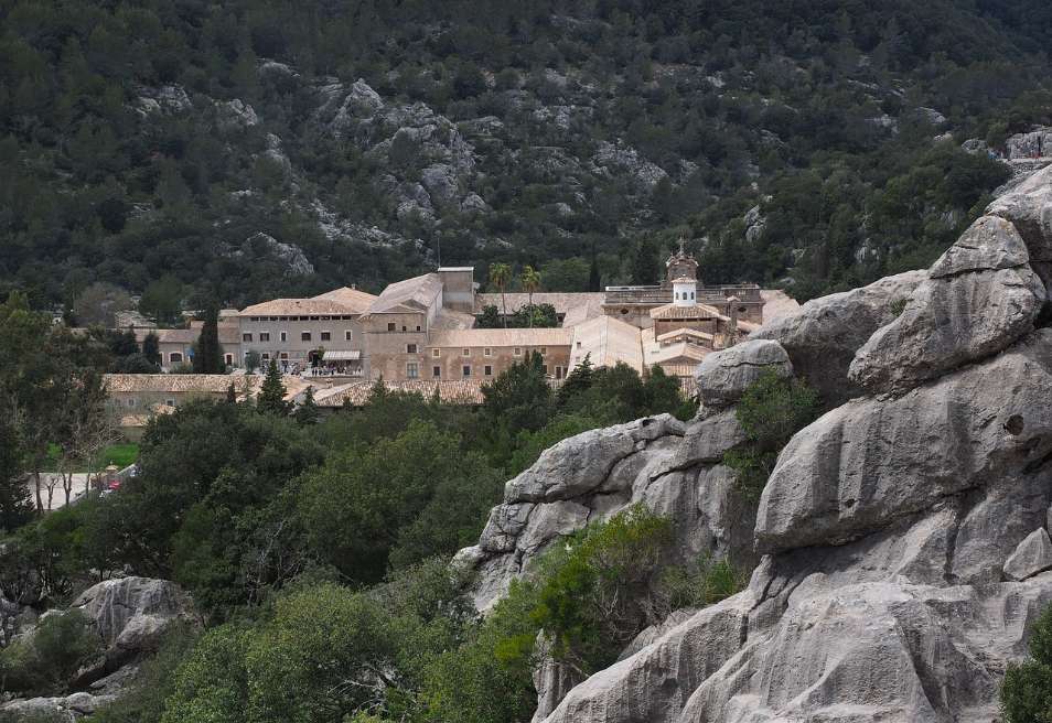 La Tramuntana – Paisaje y Patrimonio enológico en Vinyes Mortitx Mallorca